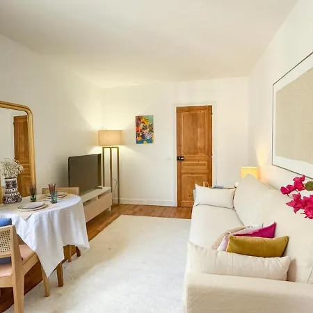 Appartamento Escapade Parisienne Stylée Parigi